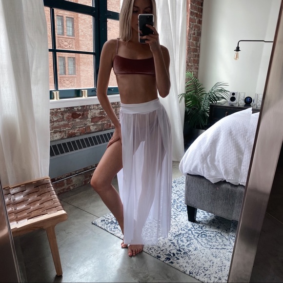 SWIM COVERUP - Picture 3 of 6